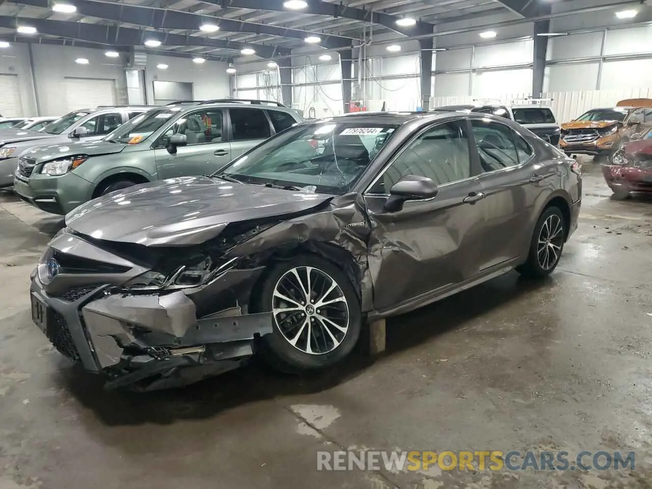 1 fotografías del automóvil dañado 4T1B21HK6KU519463 TOYOTA CAMRY 2019