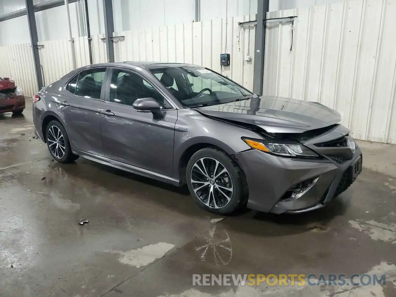 4 fotografías del automóvil dañado 4T1B21HK6KU519463 TOYOTA CAMRY 2019