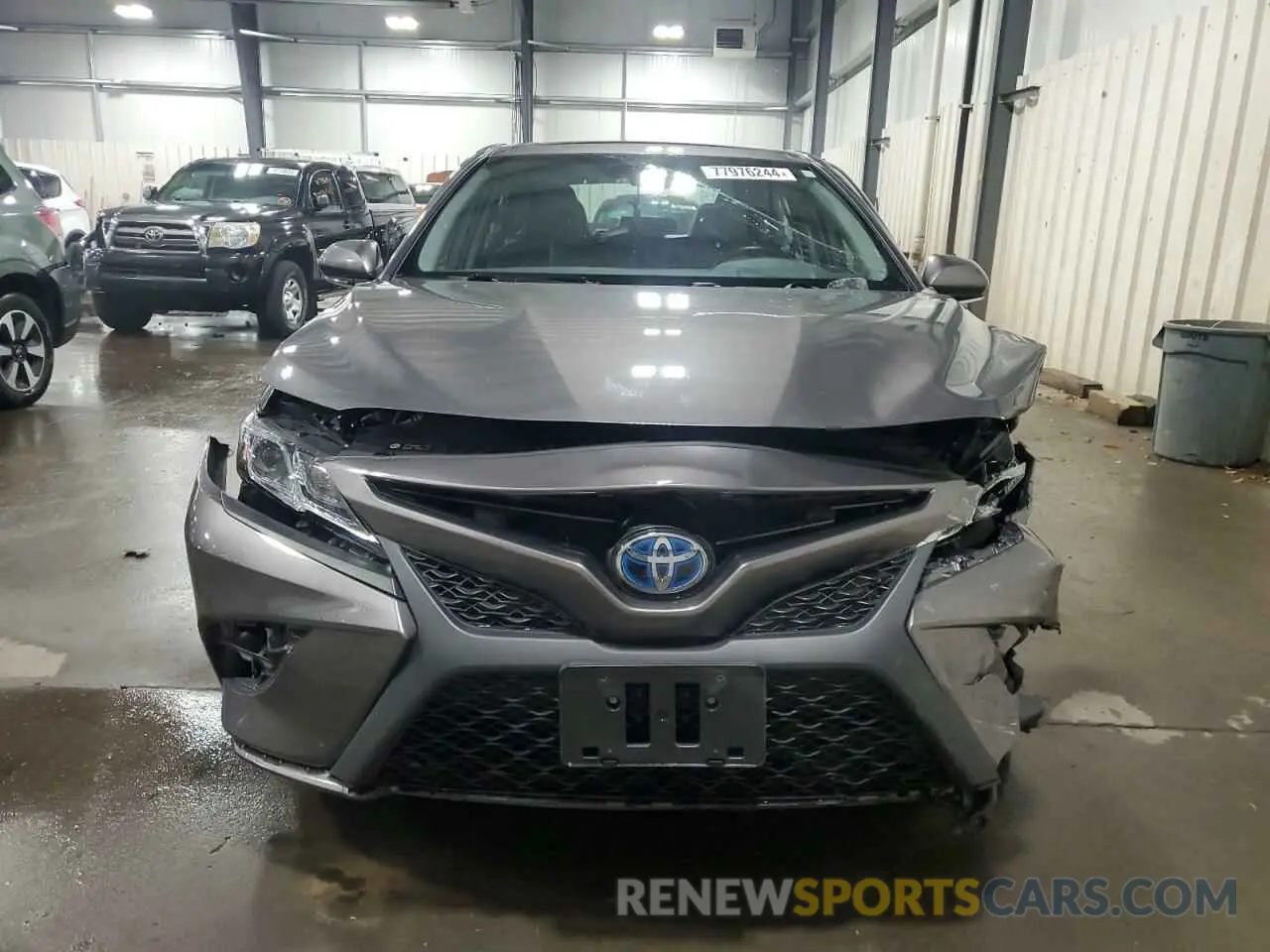 5 fotografías del automóvil dañado 4T1B21HK6KU519463 TOYOTA CAMRY 2019