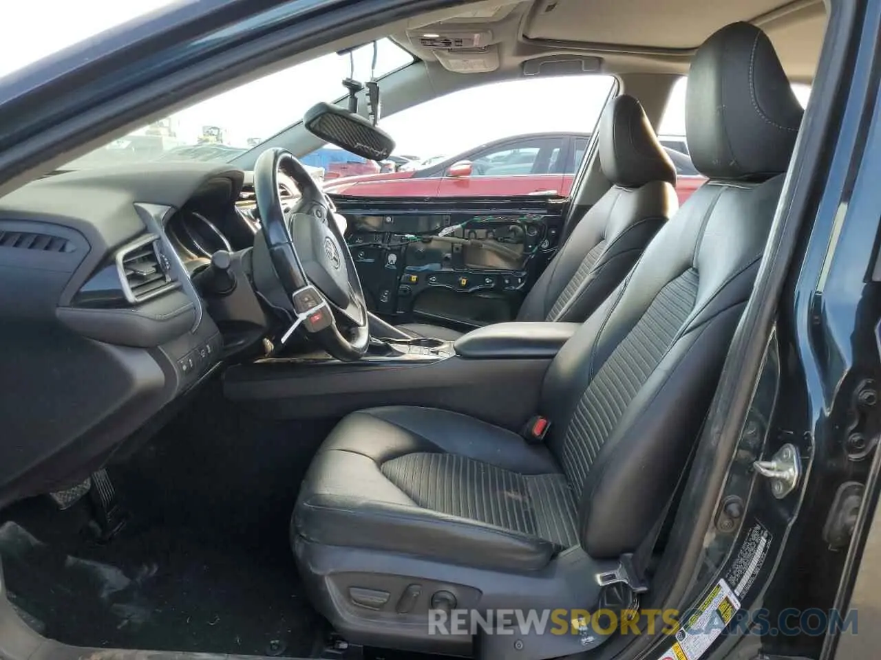 7 fotografías del automóvil dañado 4T1B21HK8KU012841 TOYOTA CAMRY 2019