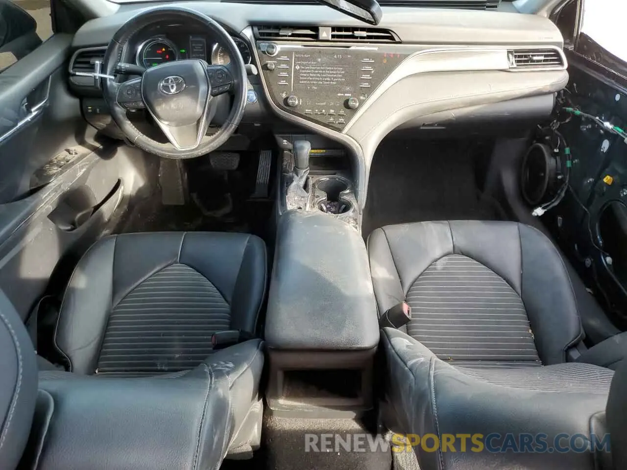 8 fotografías del automóvil dañado 4T1B21HK8KU012841 TOYOTA CAMRY 2019