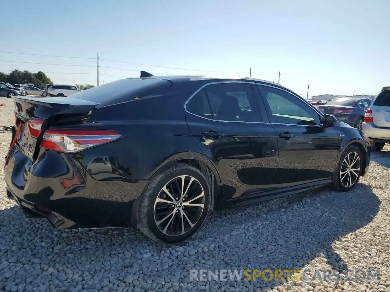 3 fotografías del automóvil dañado 4T1B21HK8KU521392 TOYOTA CAMRY 2019