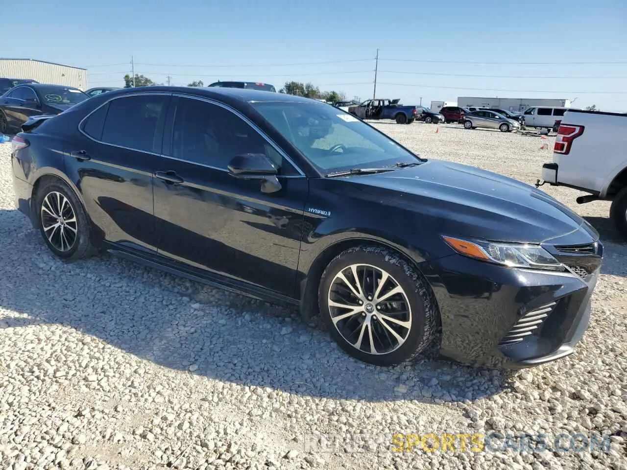 4 fotografías del automóvil dañado 4T1B21HK8KU521392 TOYOTA CAMRY 2019