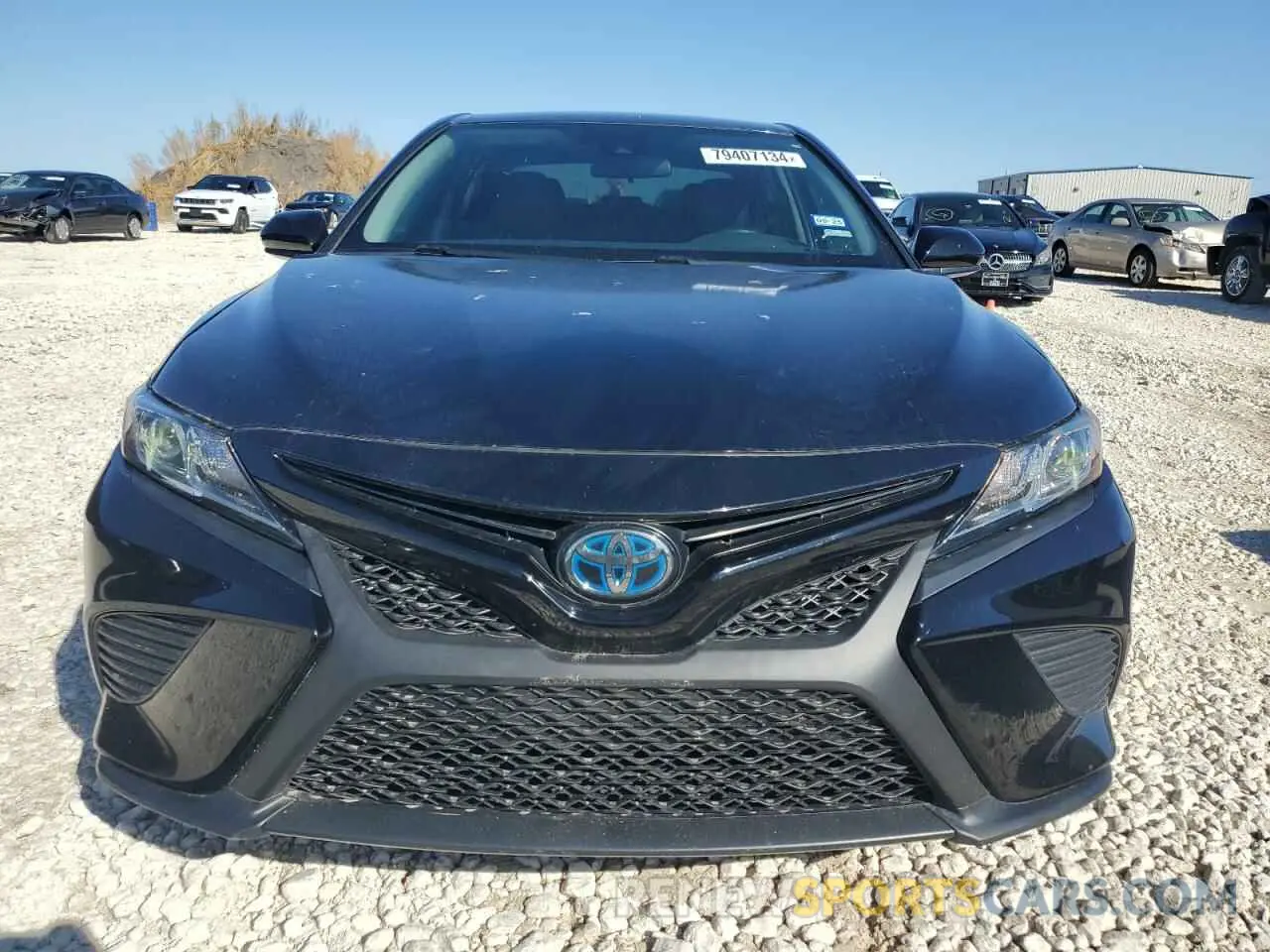 5 fotografías del automóvil dañado 4T1B21HK8KU521392 TOYOTA CAMRY 2019