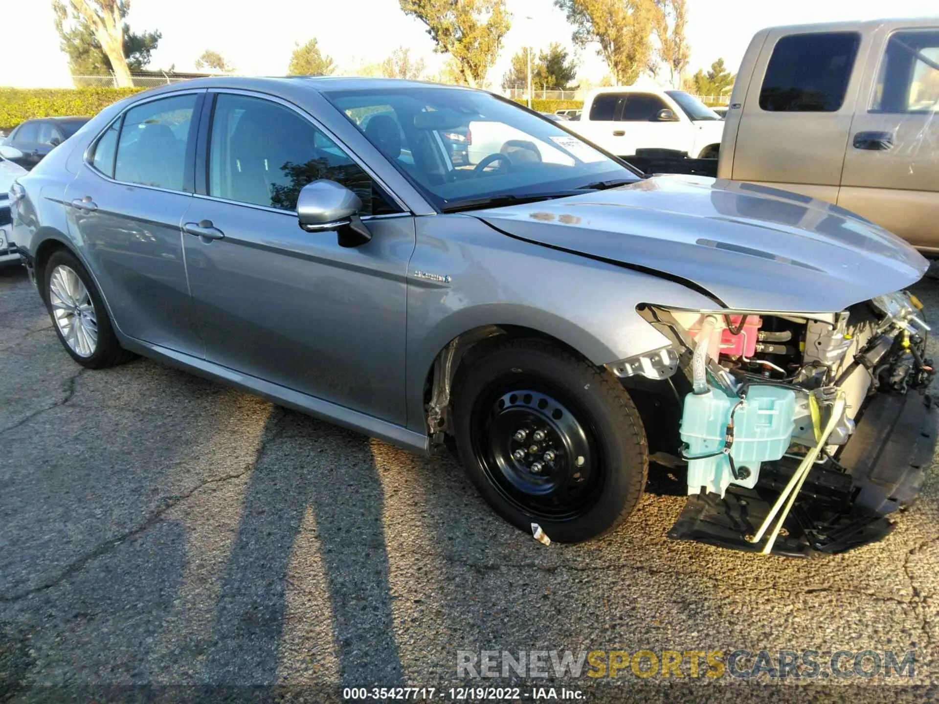 1 fotografías del automóvil dañado 4T1B21HK9KU515603 TOYOTA CAMRY 2019