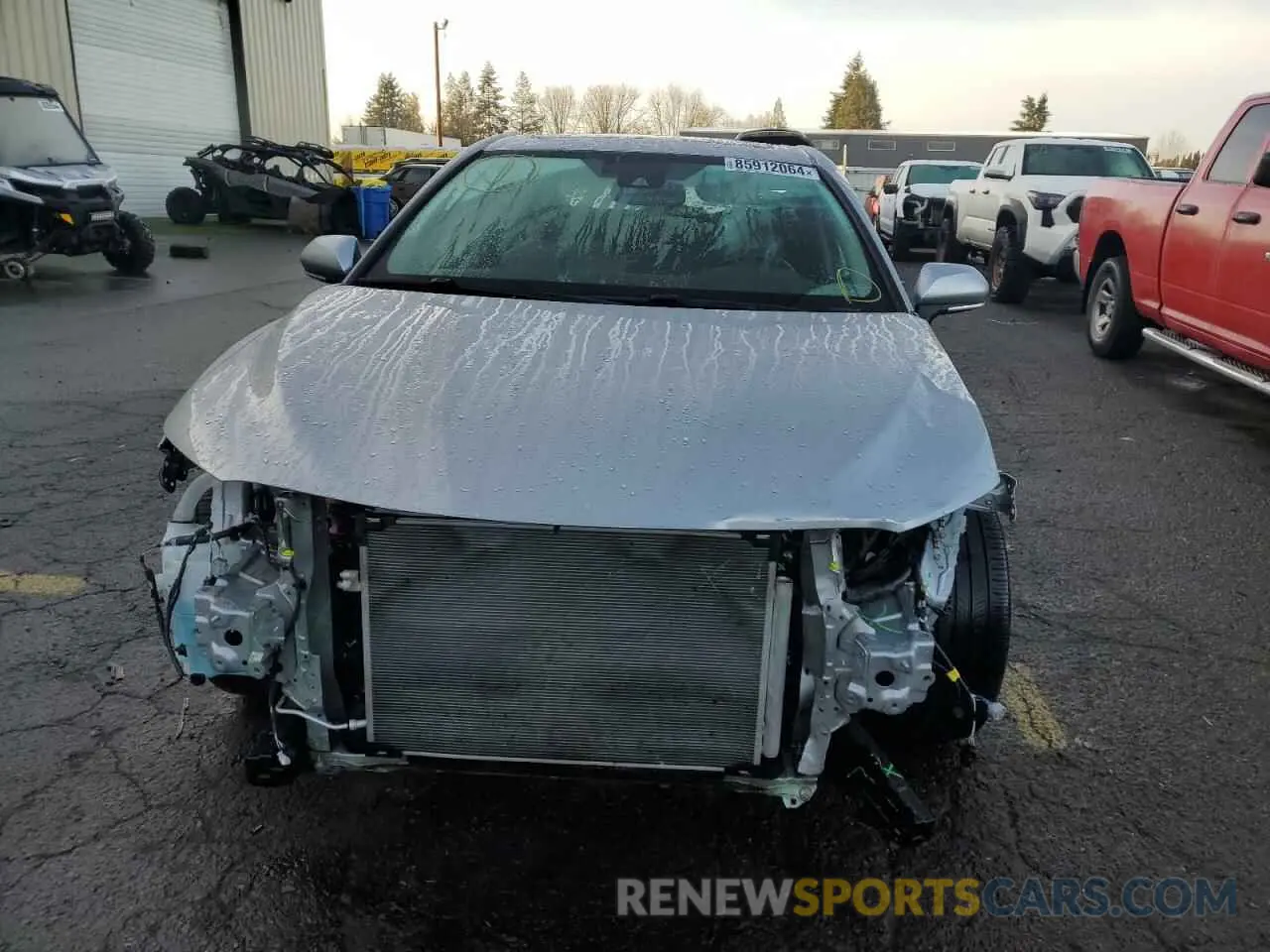 5 fotografías del automóvil dañado 4T1B21HKXKU516078 TOYOTA CAMRY 2019
