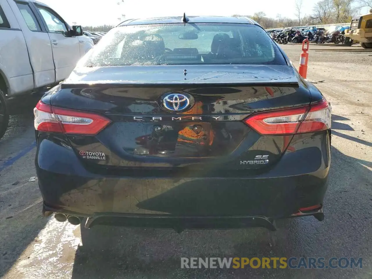6 fotografías del automóvil dañado 4T1B21HKXKU521328 TOYOTA CAMRY 2019