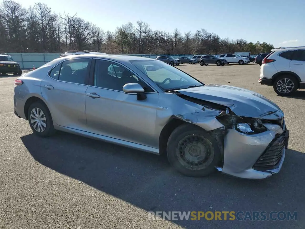 4 fotografías del automóvil dañado 4T1B31HK0KU516250 TOYOTA CAMRY 2019
