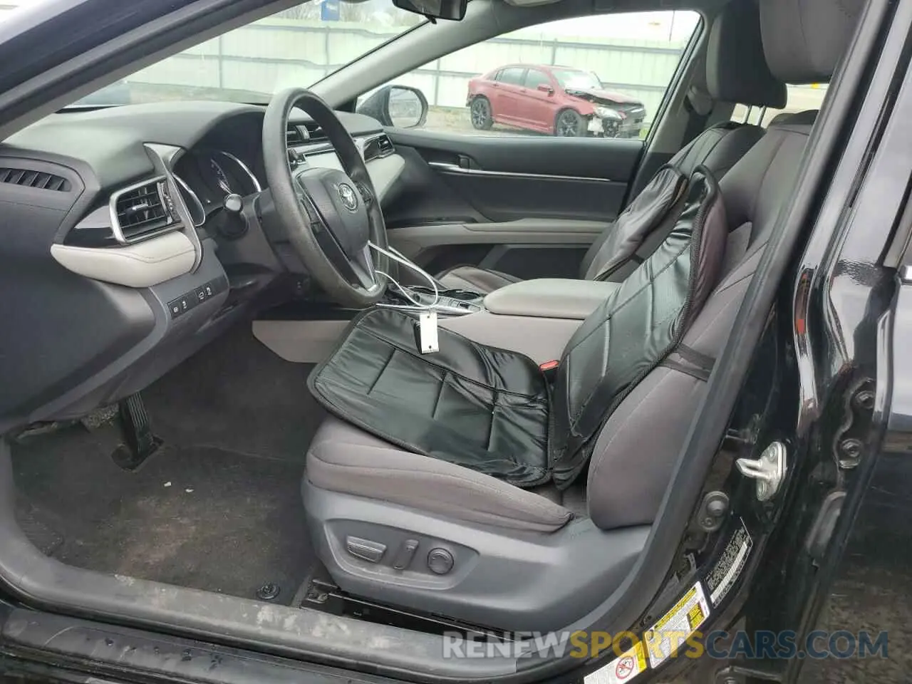7 fotografías del automóvil dañado 4T1B31HK1KU512465 TOYOTA CAMRY 2019