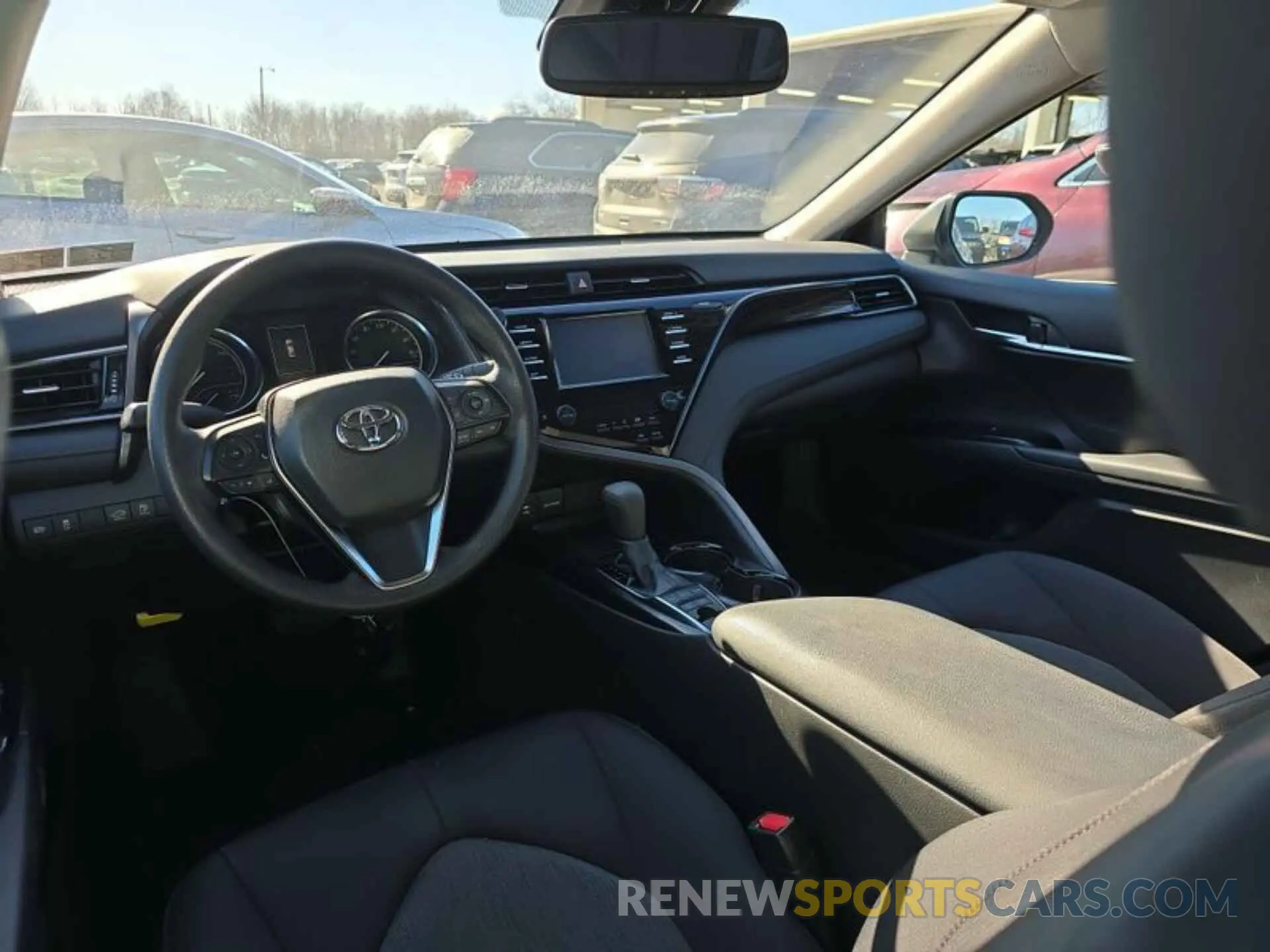 15 fotografías del automóvil dañado 4T1B31HK2KU509977 TOYOTA CAMRY 2019