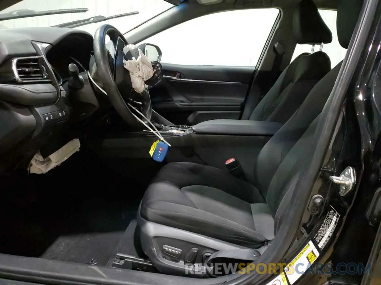 7 fotografías del automóvil dañado 4T1B31HK2KU511373 TOYOTA CAMRY 2019