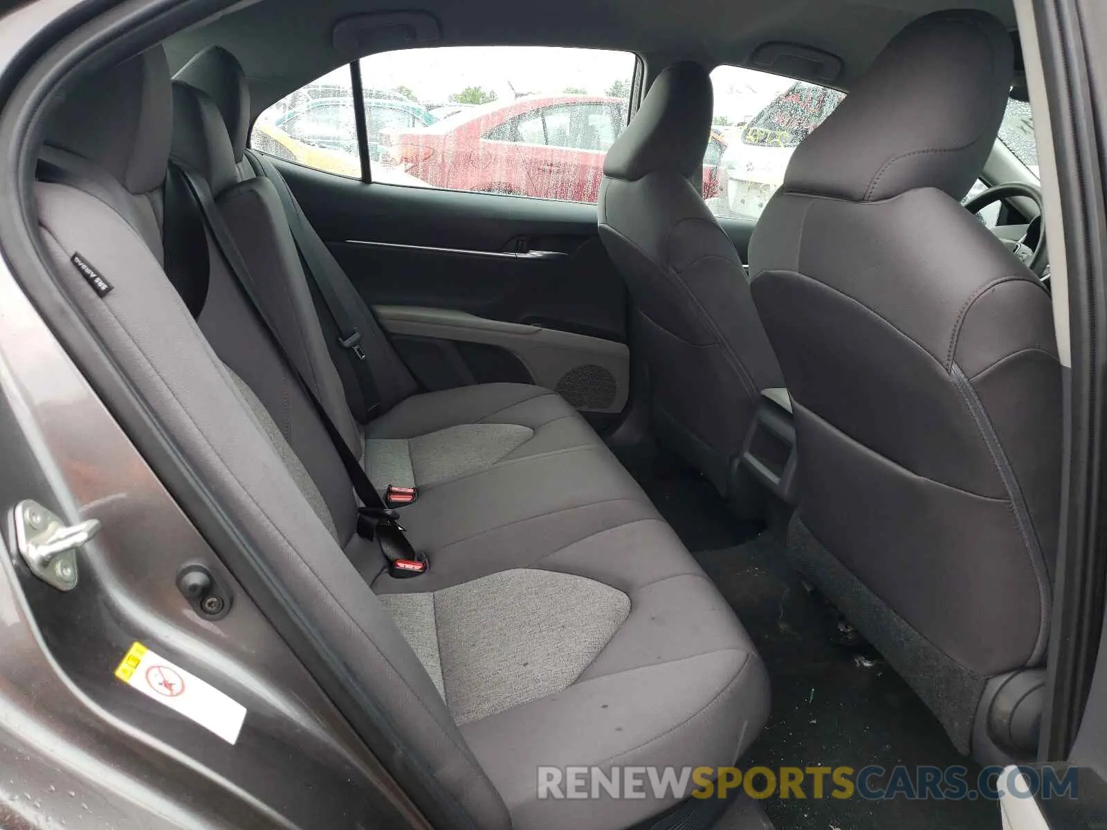 6 fotografías del automóvil dañado 4T1B31HK3KU510829 TOYOTA CAMRY 2019