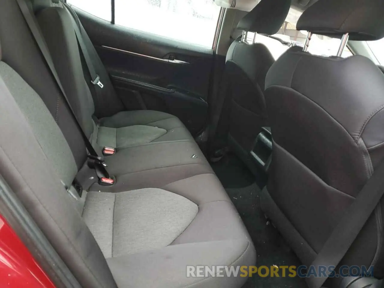 11 fotografías del automóvil dañado 4T1B31HK3KU512824 TOYOTA CAMRY 2019
