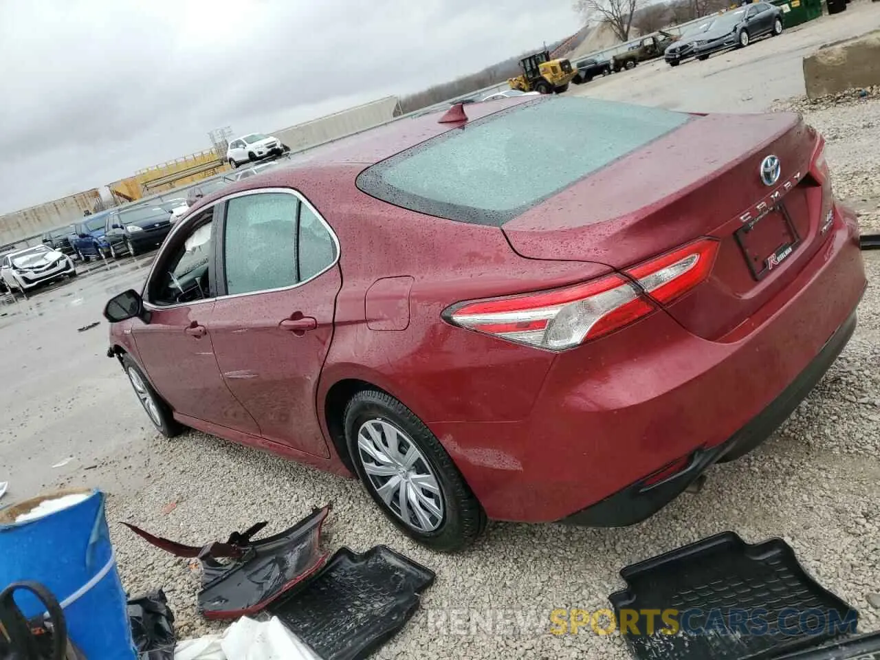 2 fotografías del automóvil dañado 4T1B31HK3KU512824 TOYOTA CAMRY 2019