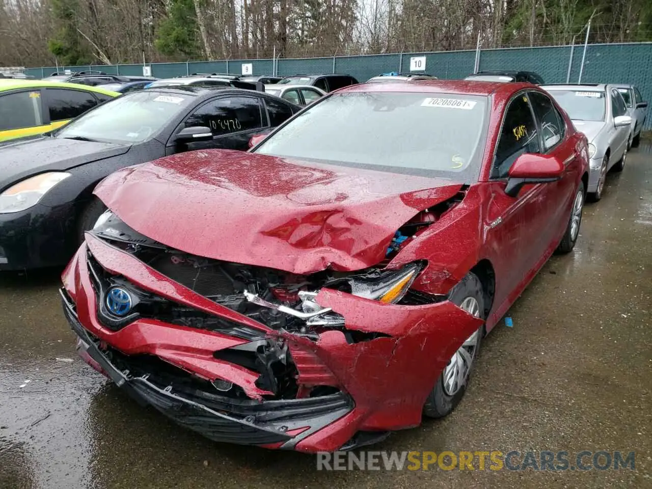 2 fotografías del automóvil dañado 4T1B31HK3KU515710 TOYOTA CAMRY 2019