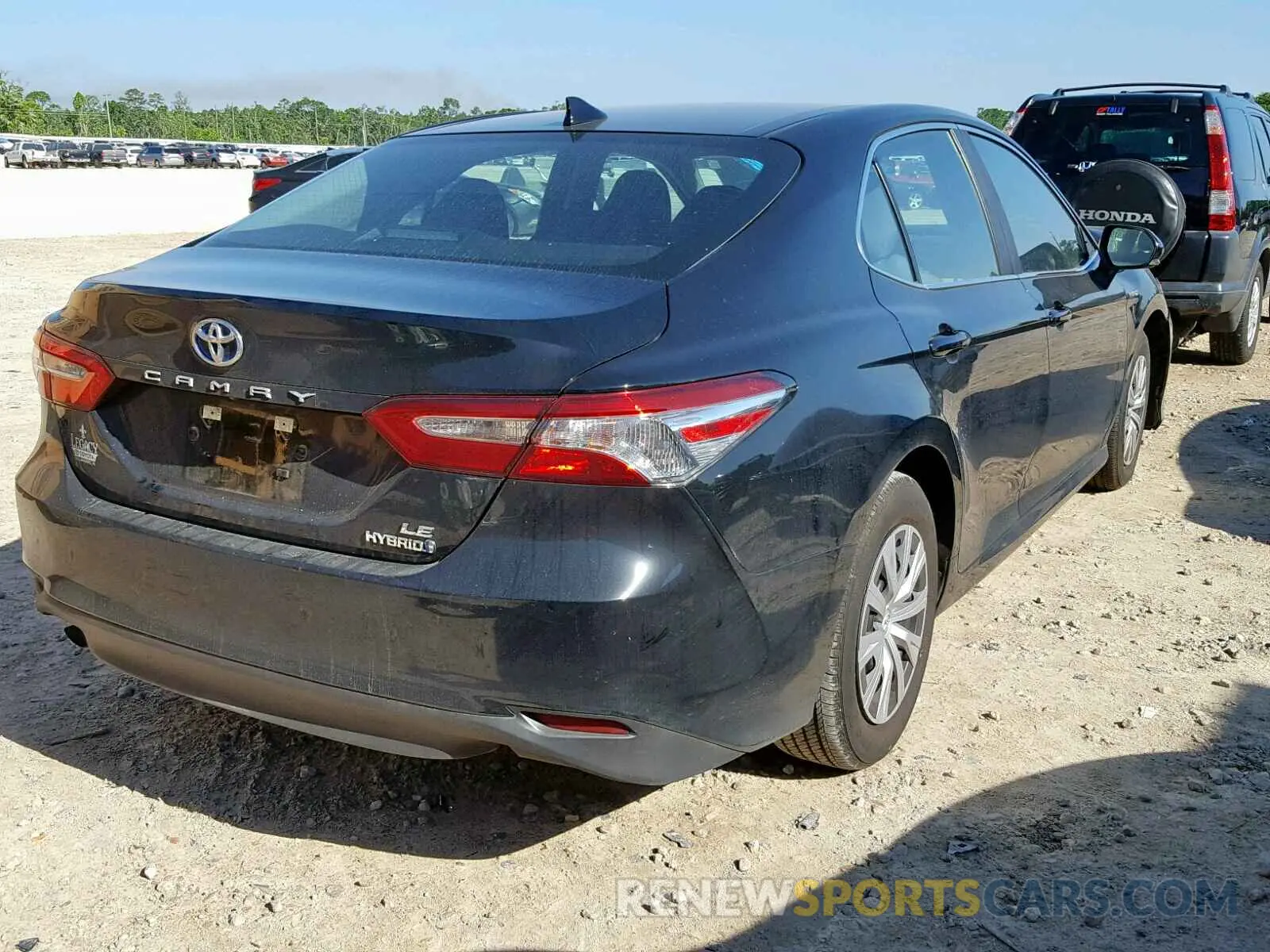 4 fotografías del automóvil dañado 4T1B31HK5KU511741 TOYOTA CAMRY 2019