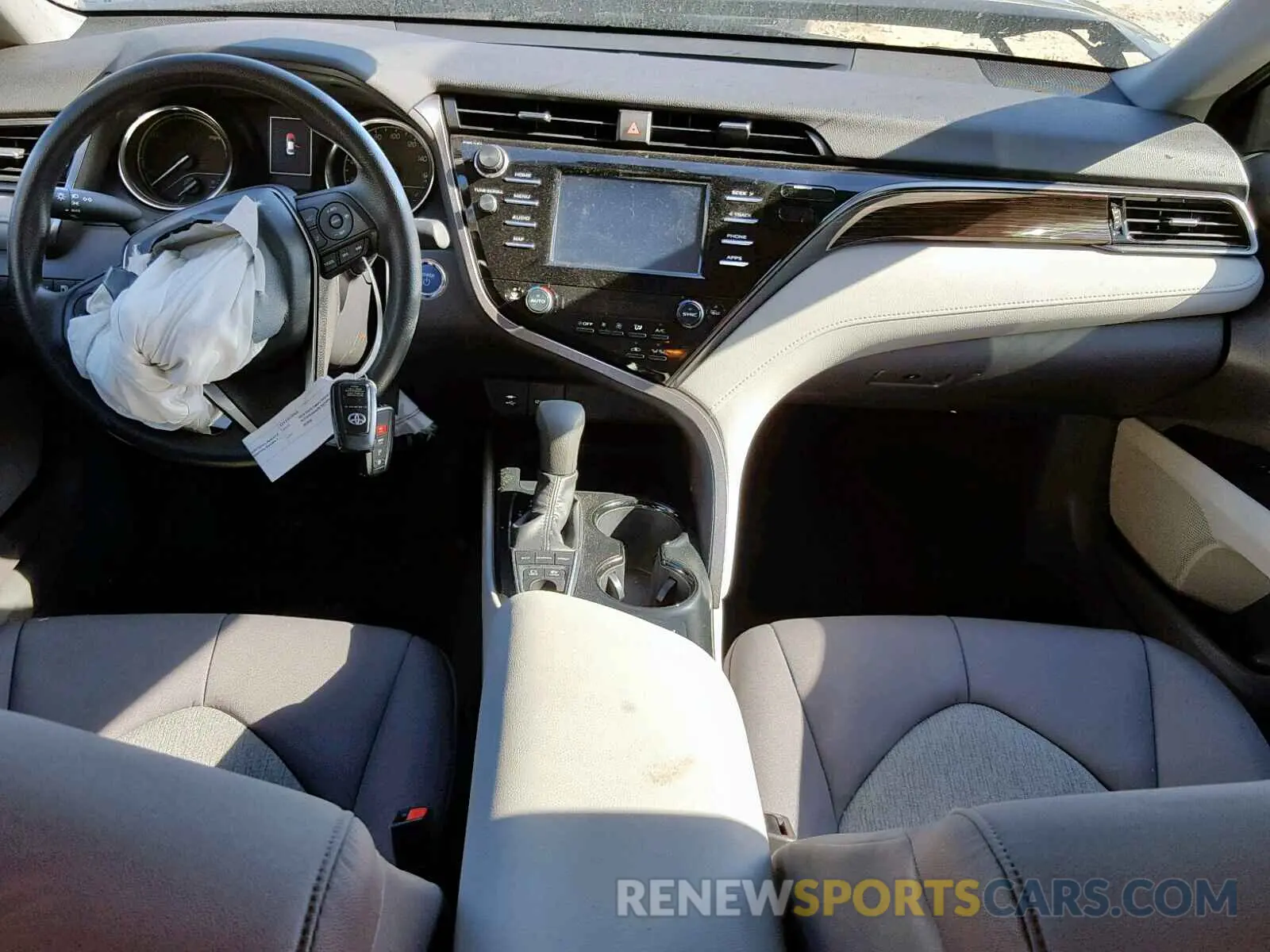 9 fotografías del automóvil dañado 4T1B31HK5KU511741 TOYOTA CAMRY 2019