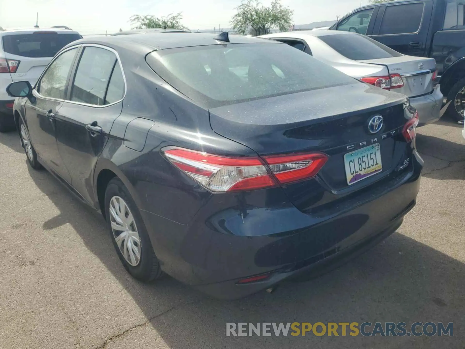3 fotografías del automóvil dañado 4T1B31HK7KU007661 TOYOTA CAMRY 2019
