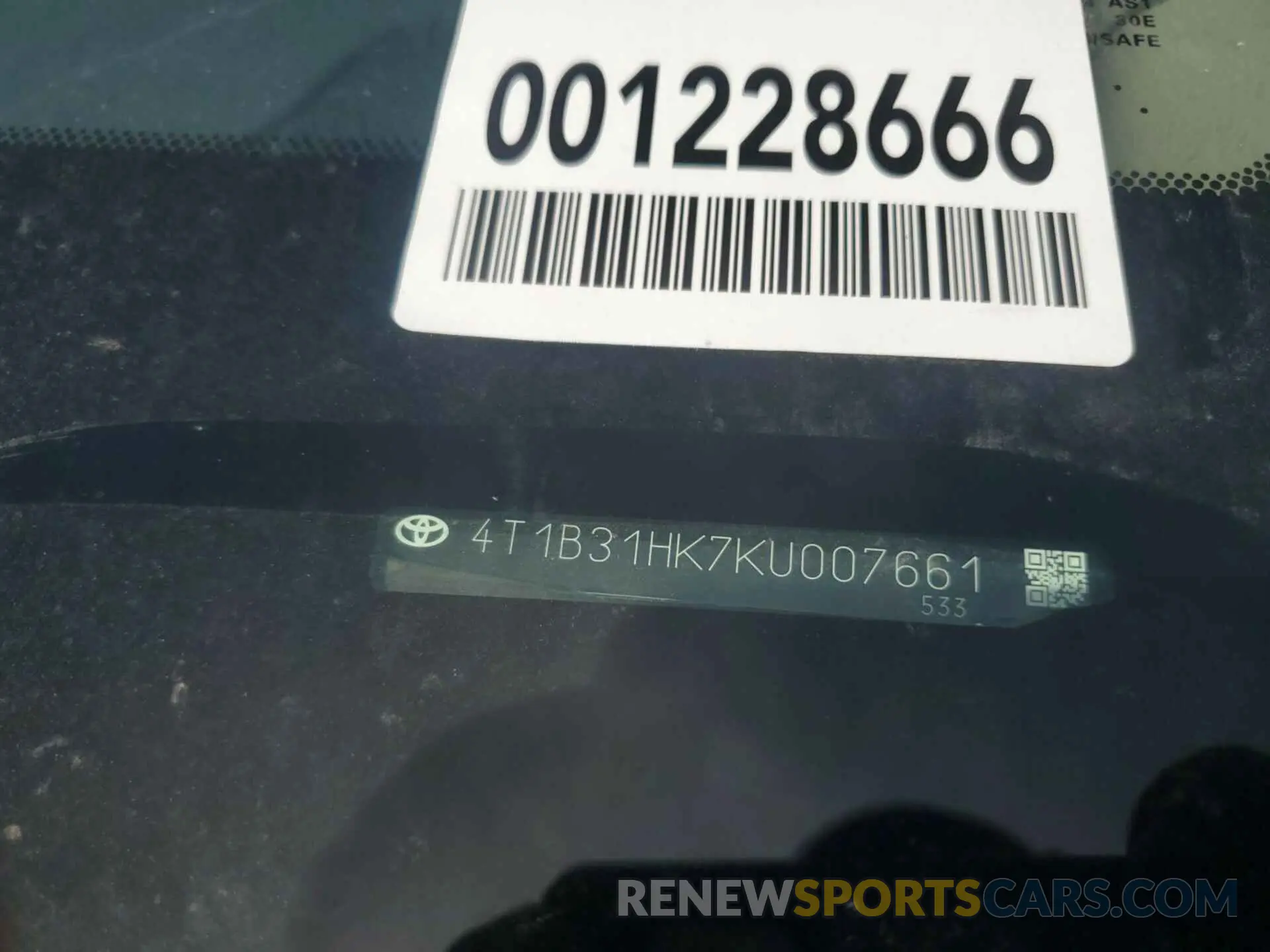 4 fotografías del automóvil dañado 4T1B31HK7KU007661 TOYOTA CAMRY 2019
