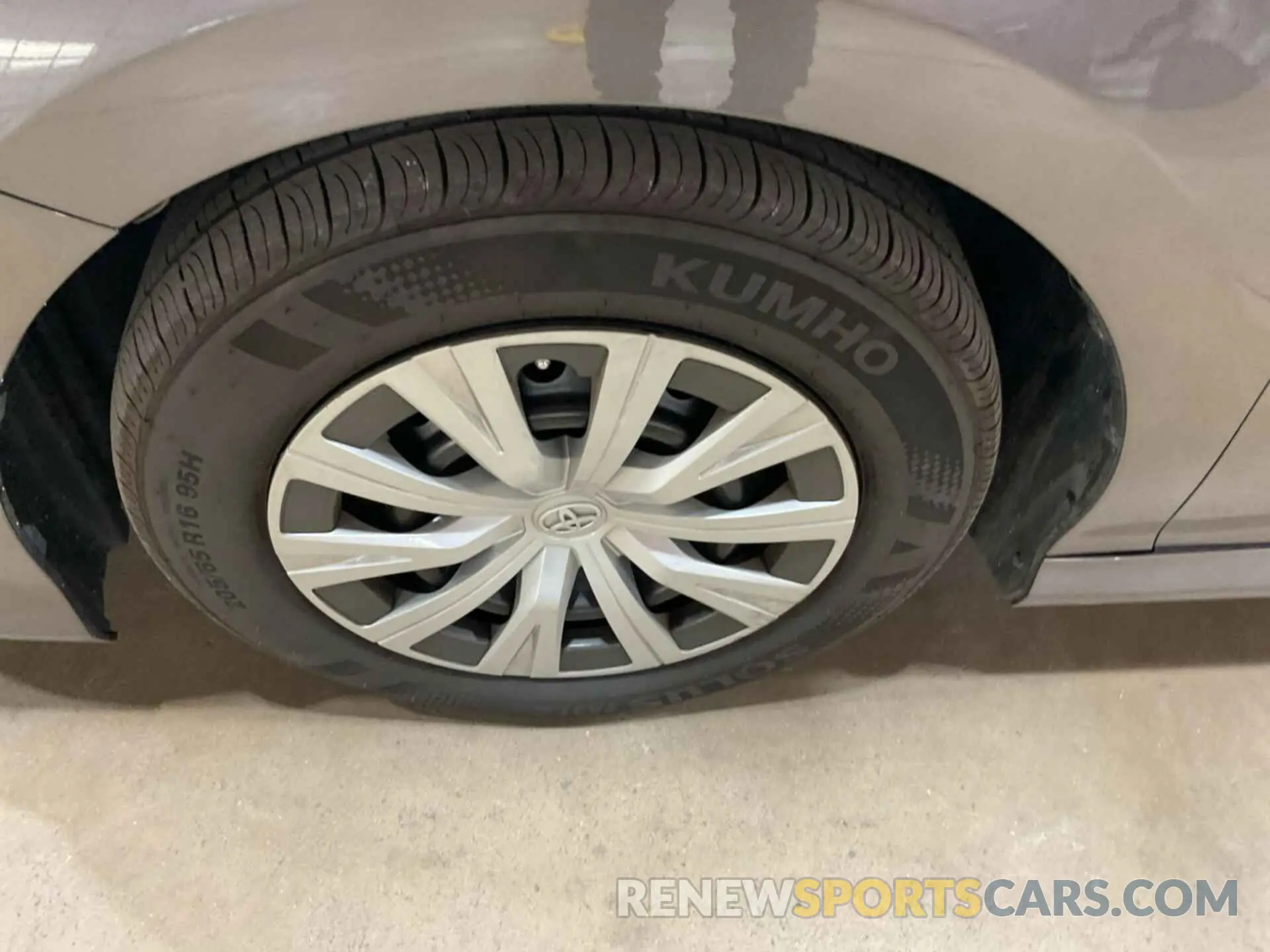 17 fotografías del automóvil dañado 4T1B31HK7KU511742 TOYOTA CAMRY 2019