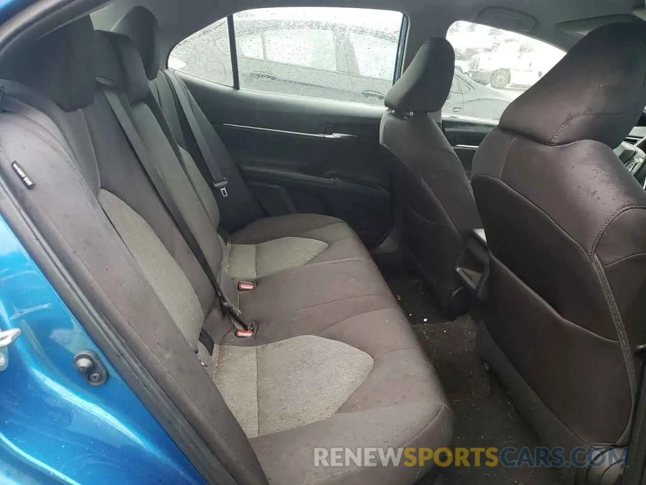 10 fotografías del automóvil dañado 4T1B31HK8KU008253 TOYOTA CAMRY 2019