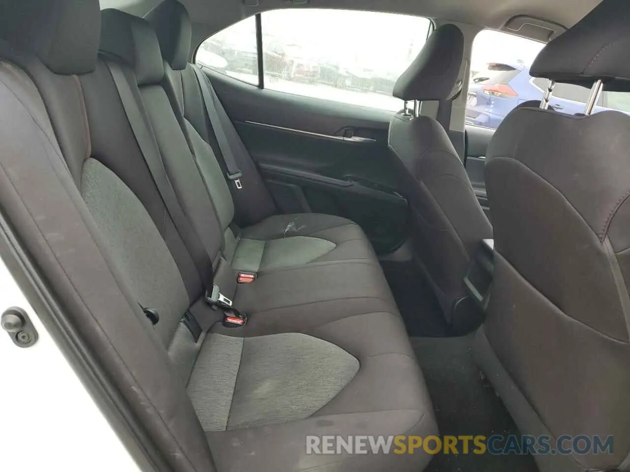 10 fotografías del automóvil dañado 4T1B31HK8KU515637 TOYOTA CAMRY 2019