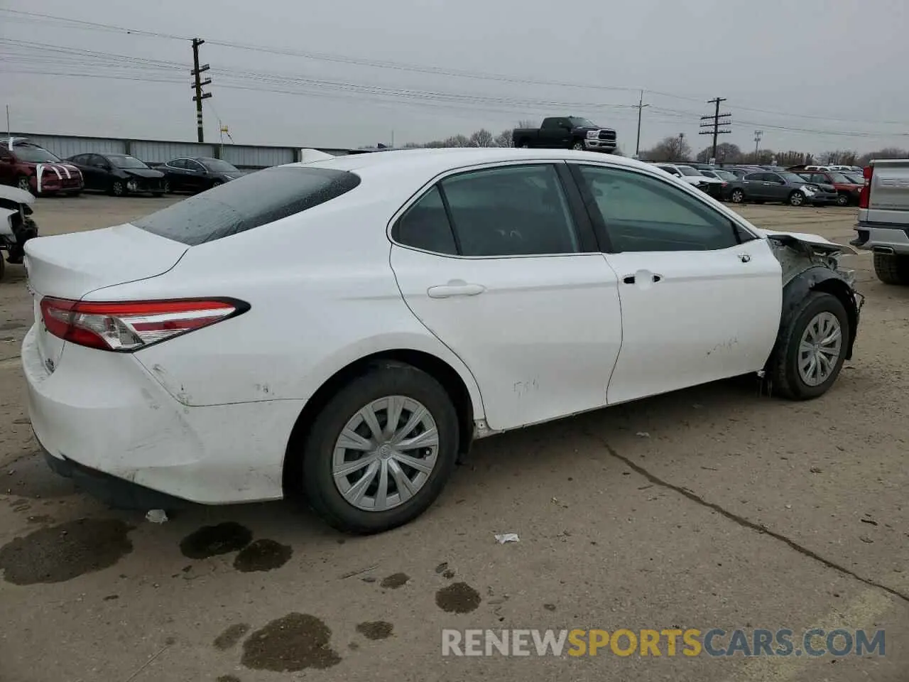 3 fotografías del automóvil dañado 4T1B31HK8KU515637 TOYOTA CAMRY 2019