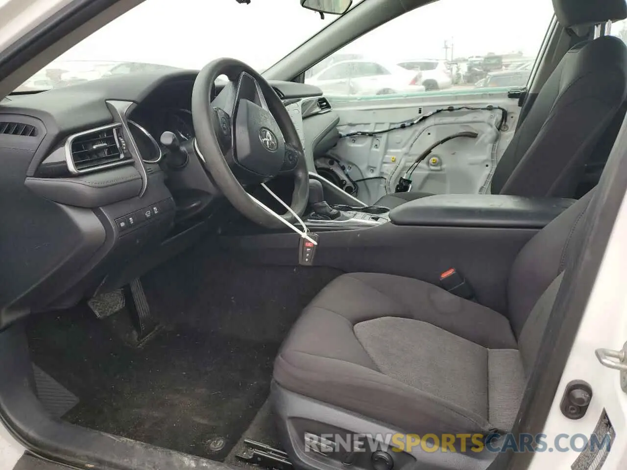 7 fotografías del automóvil dañado 4T1B31HK8KU515637 TOYOTA CAMRY 2019