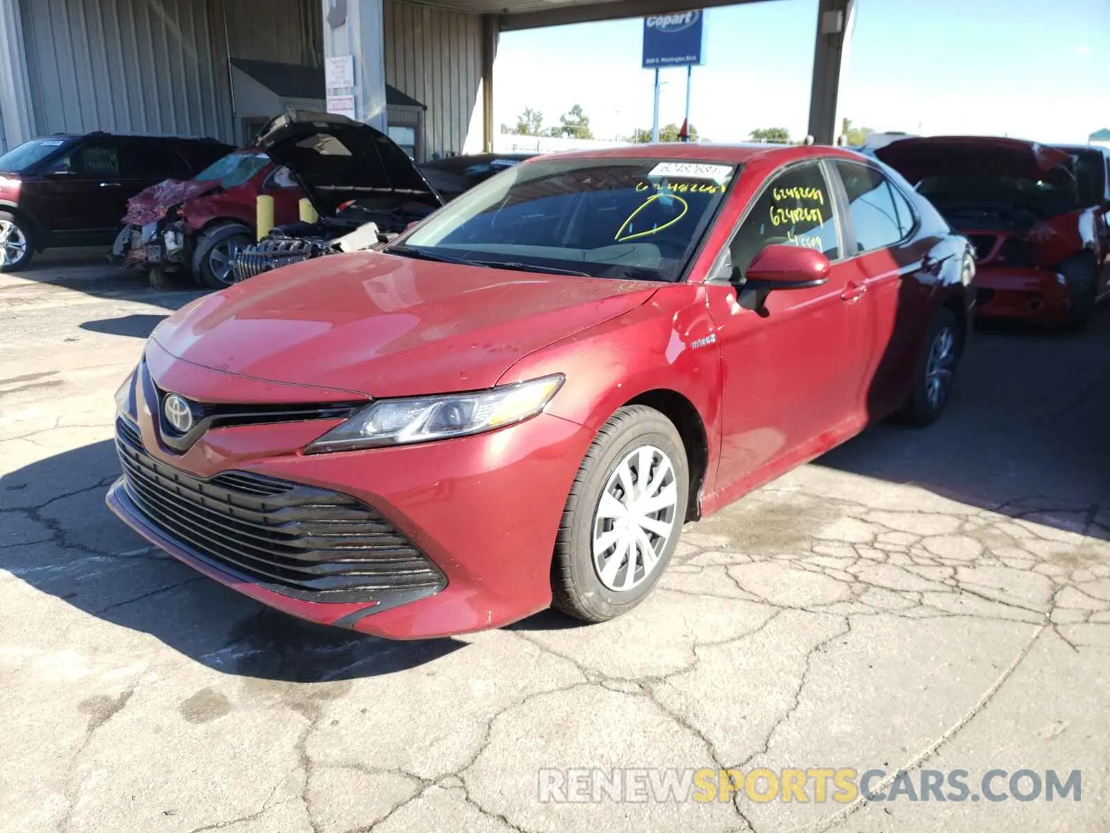 2 fotografías del automóvil dañado 4T1B31HK9KU515856 TOYOTA CAMRY 2019