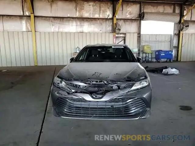 10 fotografías del automóvil dañado 4T1B31HKXKU509371 TOYOTA CAMRY 2019
