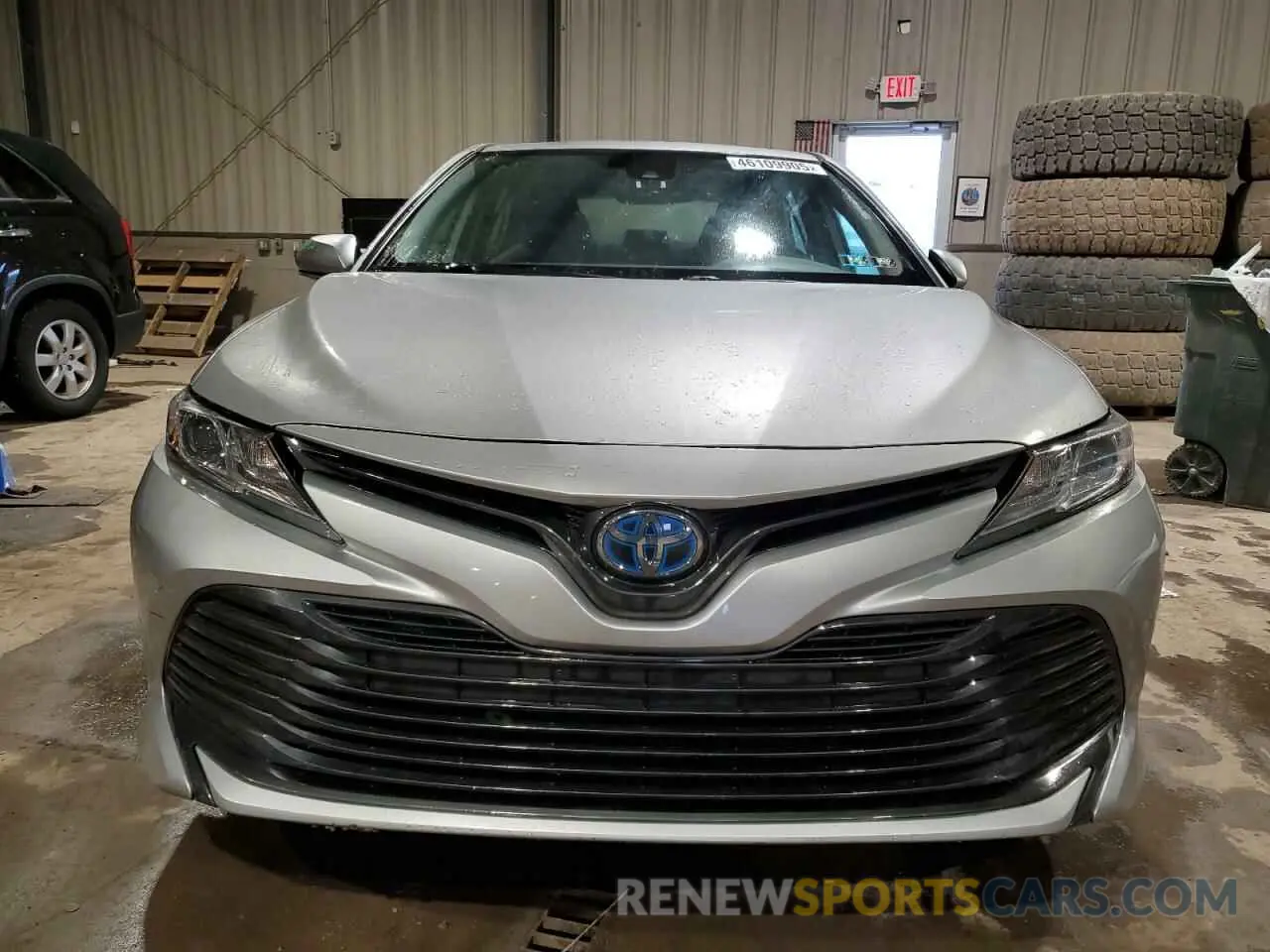 5 fotografías del automóvil dañado 4T1B31HKXKU514814 TOYOTA CAMRY 2019