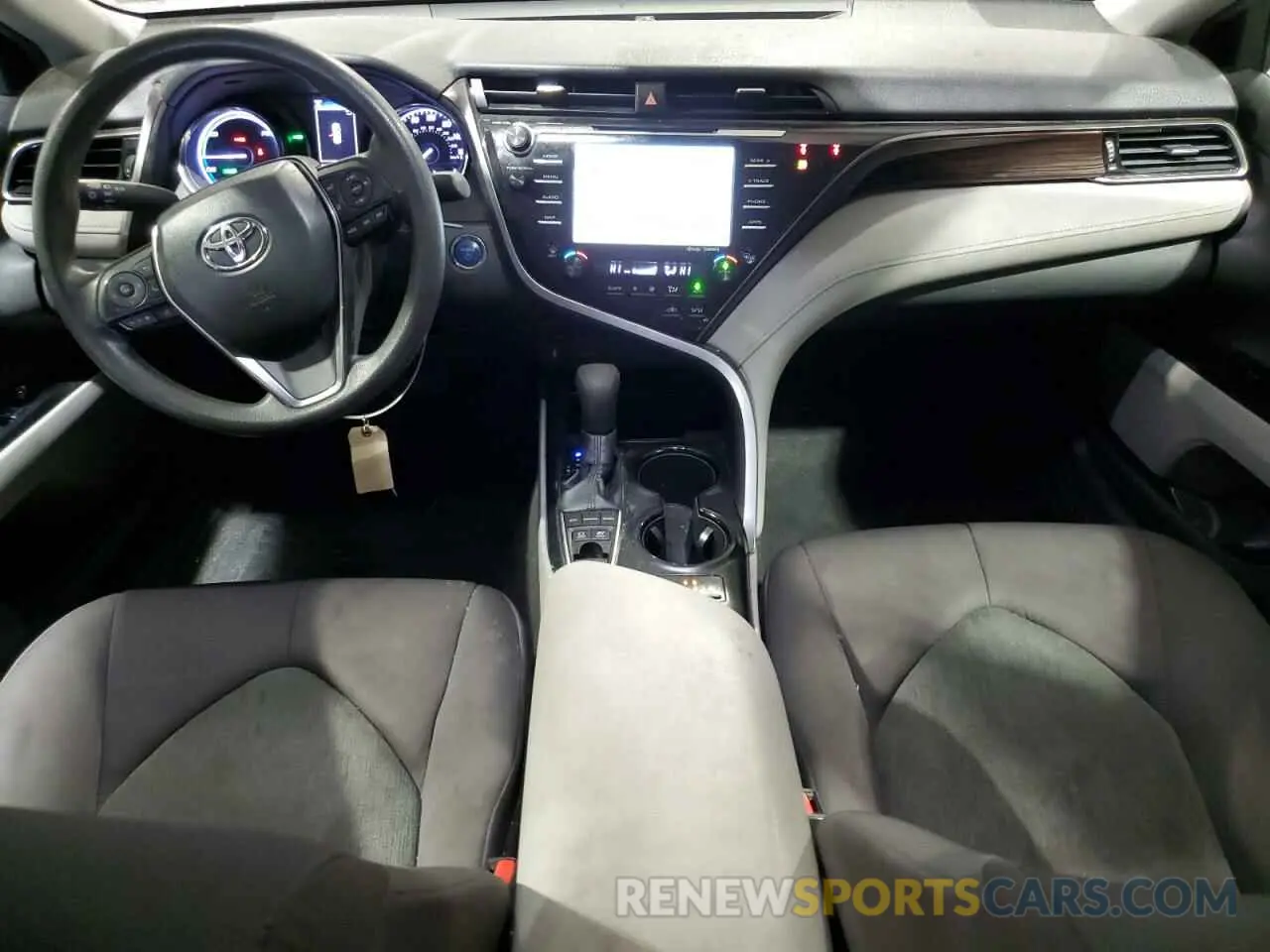 8 fotografías del automóvil dañado 4T1B31HKXKU514814 TOYOTA CAMRY 2019
