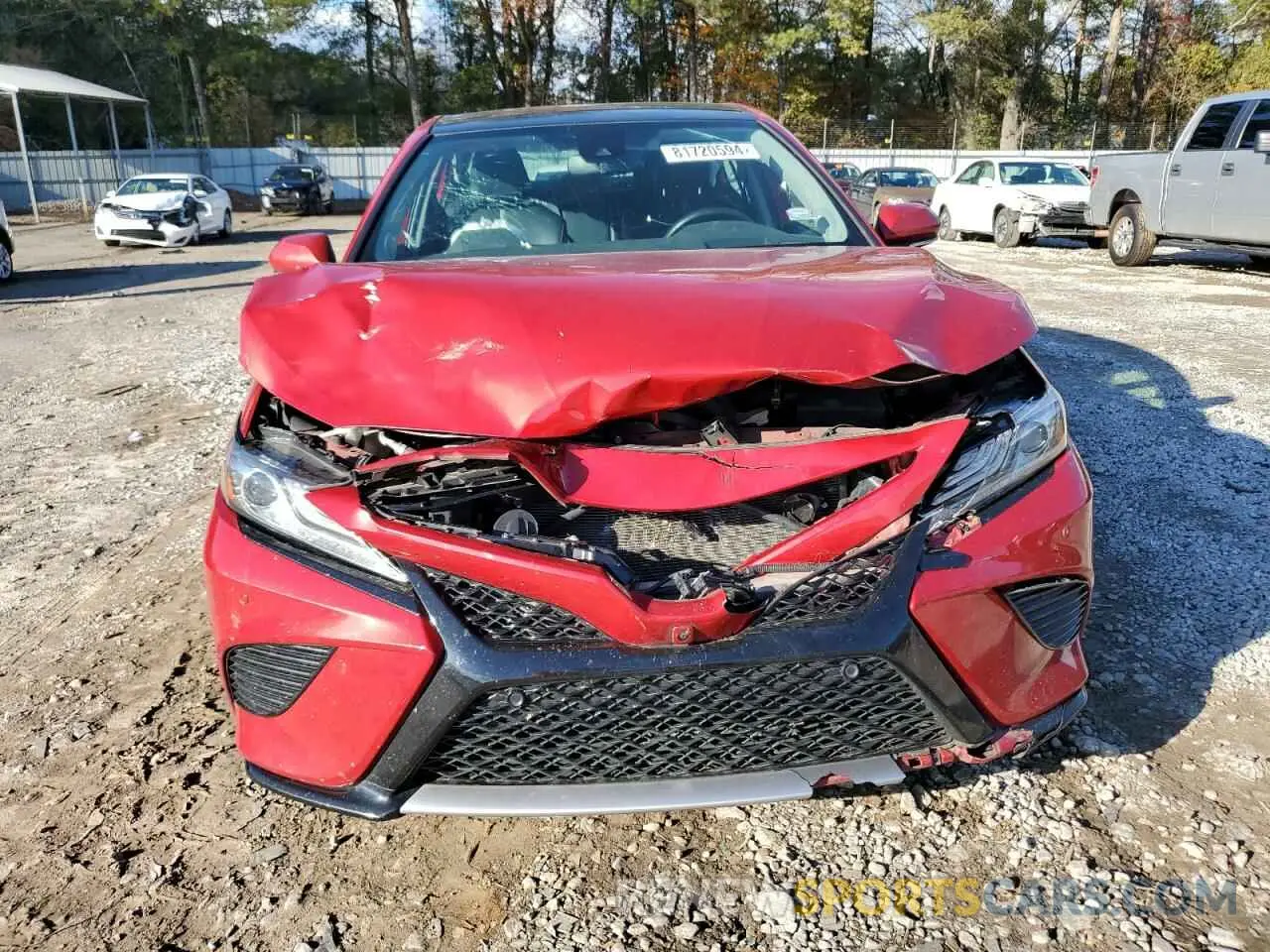 5 fotografías del automóvil dañado 4T1B61HK0KU161801 TOYOTA CAMRY 2019