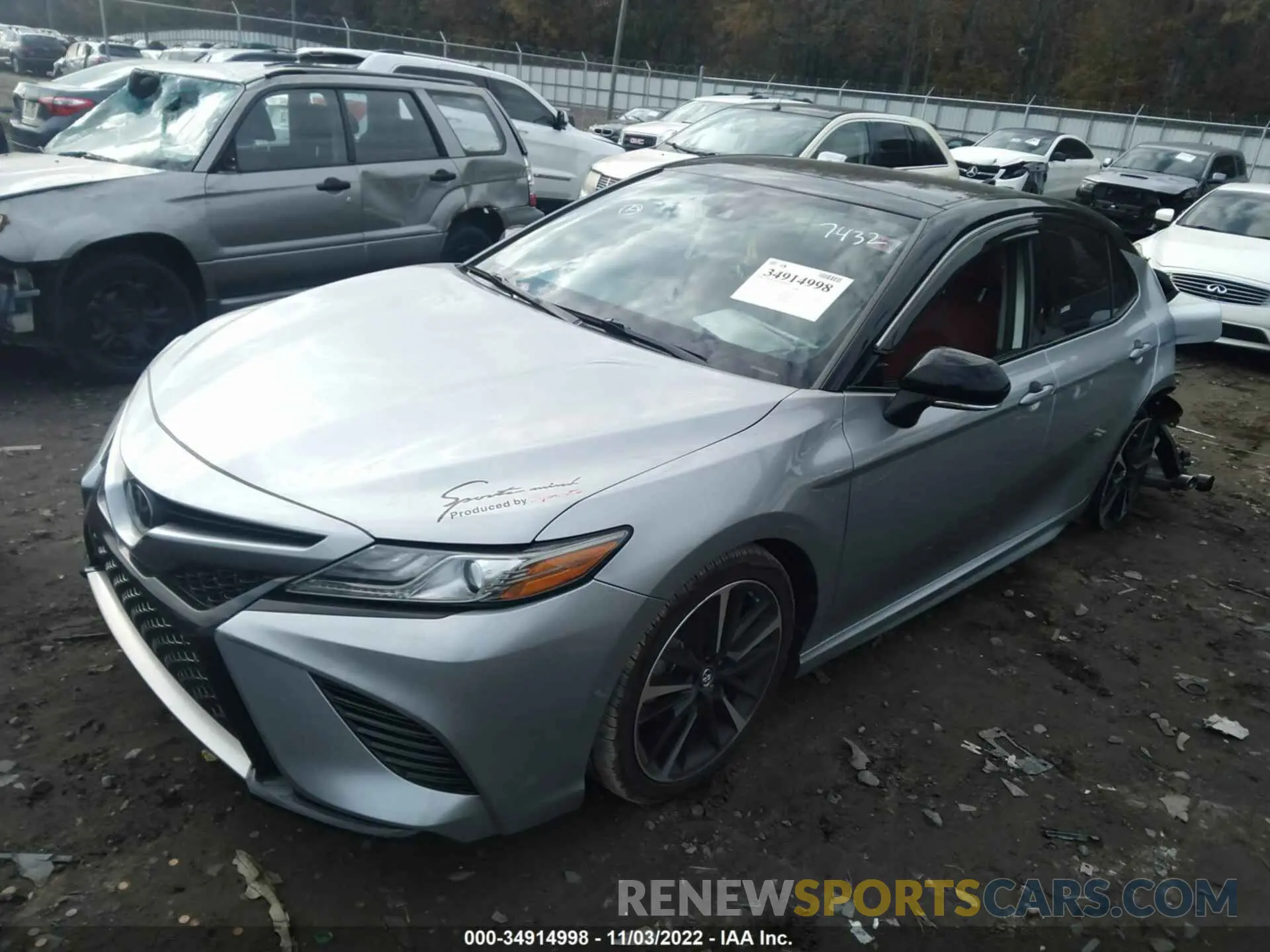 2 fotografías del automóvil dañado 4T1B61HK0KU287432 TOYOTA CAMRY 2019