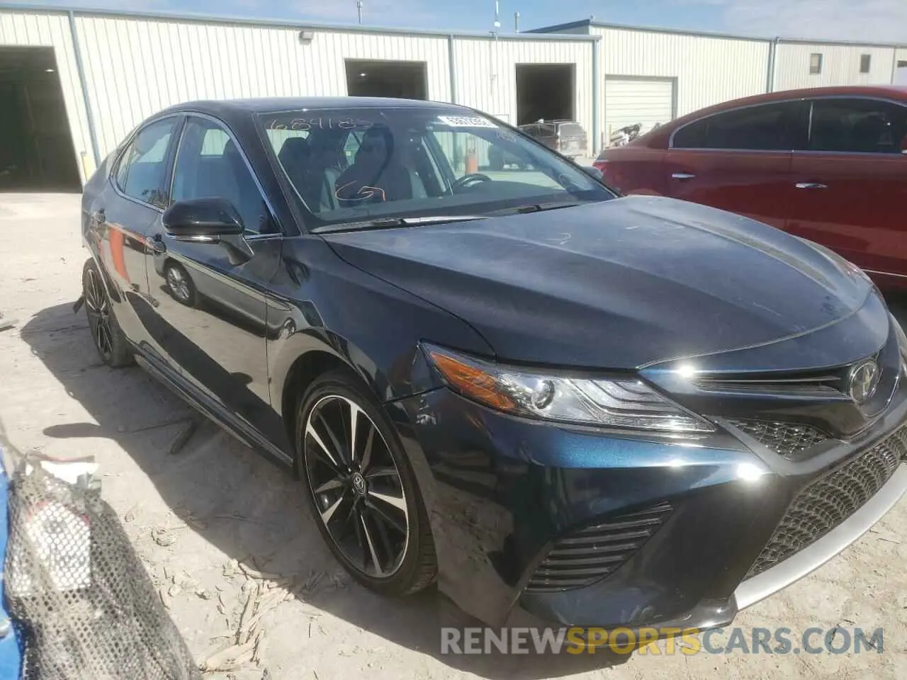 1 fotografías del automóvil dañado 4T1B61HK0KU684185 TOYOTA CAMRY 2019