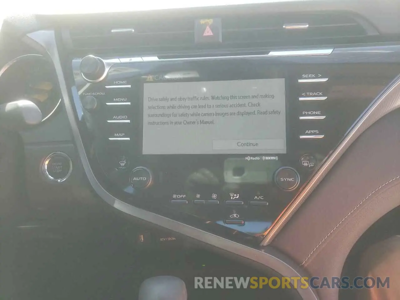 9 fotografías del automóvil dañado 4T1B61HK0KU684185 TOYOTA CAMRY 2019
