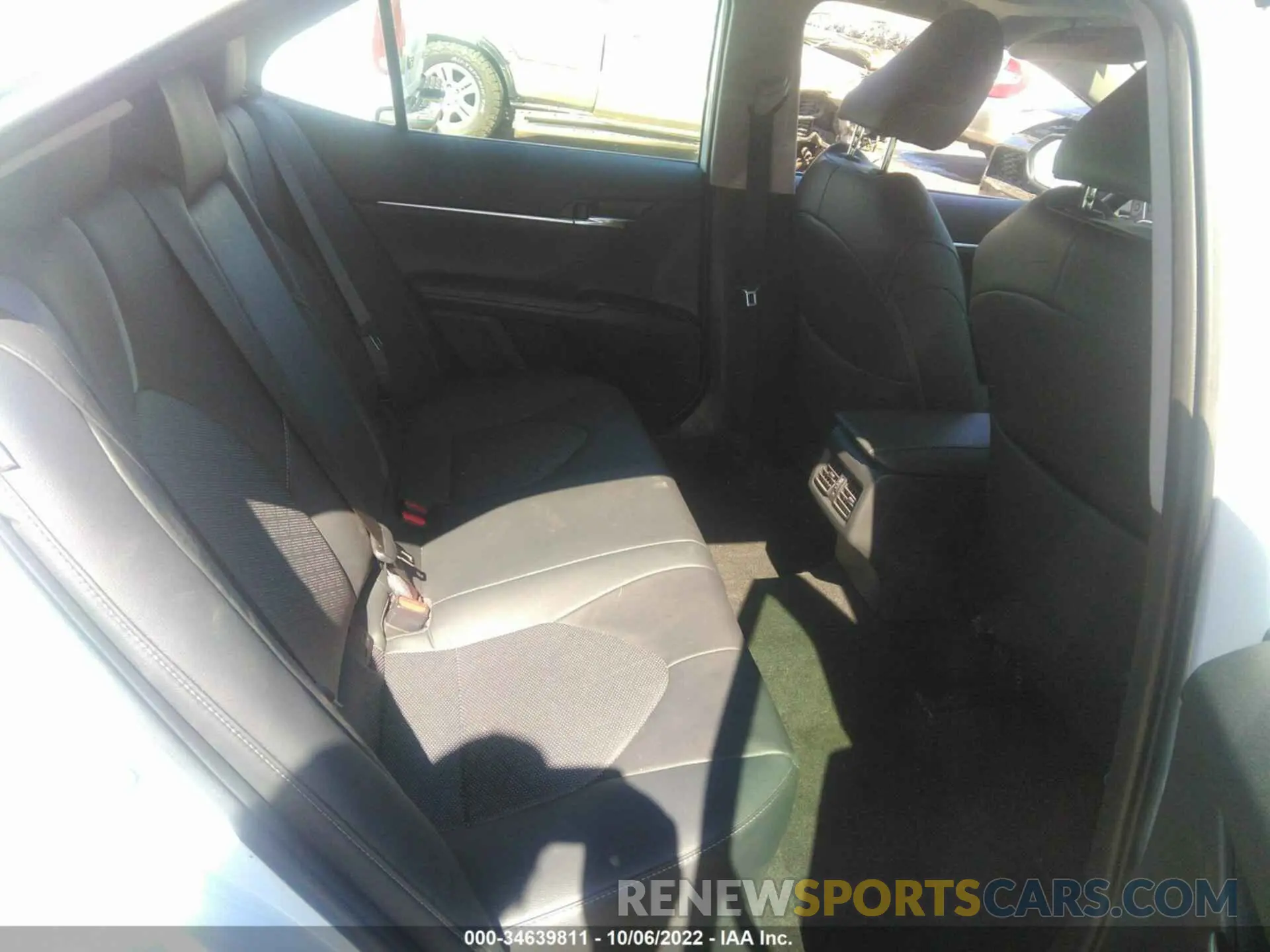 8 fotografías del automóvil dañado 4T1B61HK0KU710316 TOYOTA CAMRY 2019