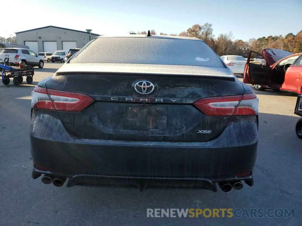 6 fotografías del automóvil dañado 4T1B61HK0KU818029 TOYOTA CAMRY 2019
