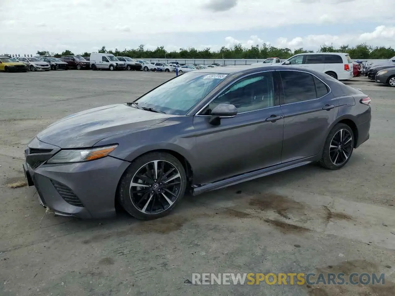 1 fotografías del automóvil dañado 4T1B61HK0KU828883 TOYOTA CAMRY 2019