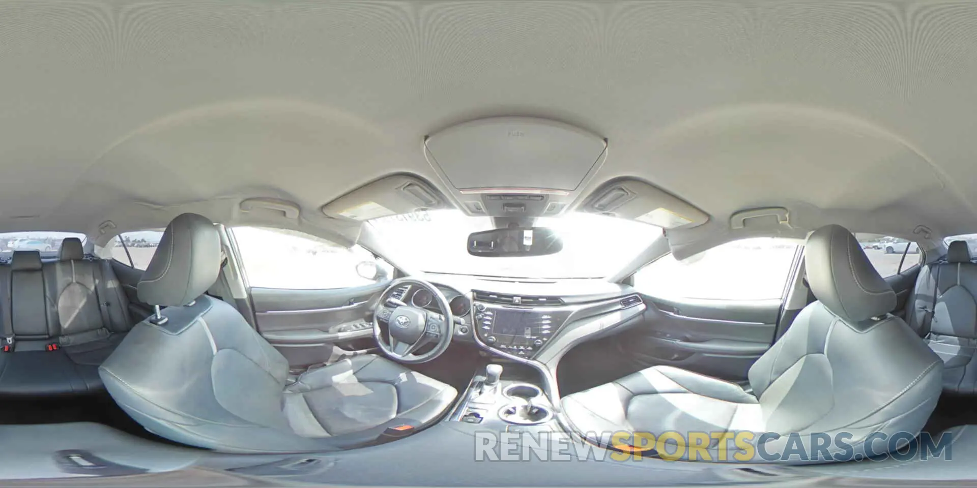 14 fotografías del automóvil dañado 4T1B61HK0KU828883 TOYOTA CAMRY 2019