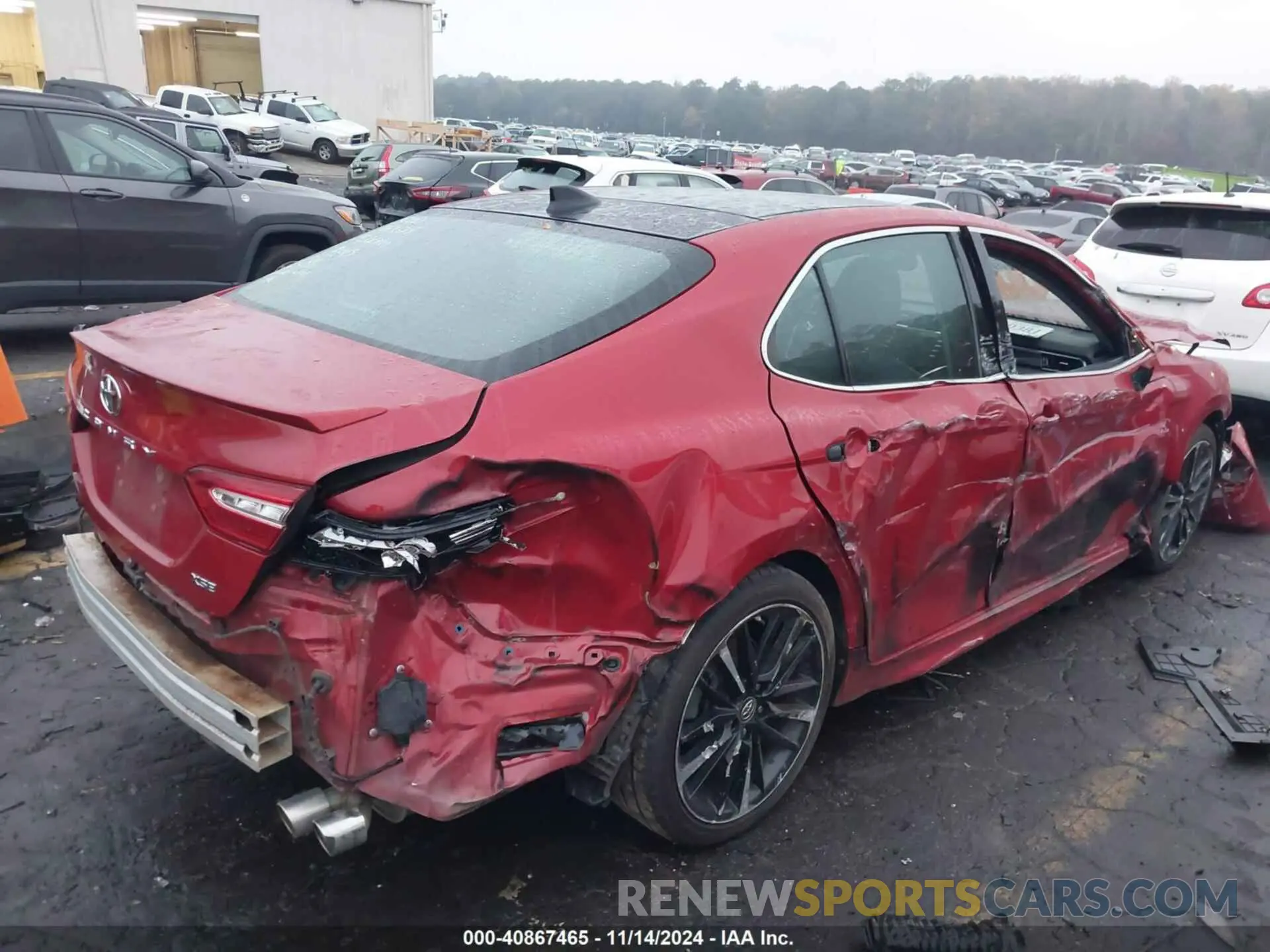 4 fotografías del automóvil dañado 4T1B61HK1KU286905 TOYOTA CAMRY 2019