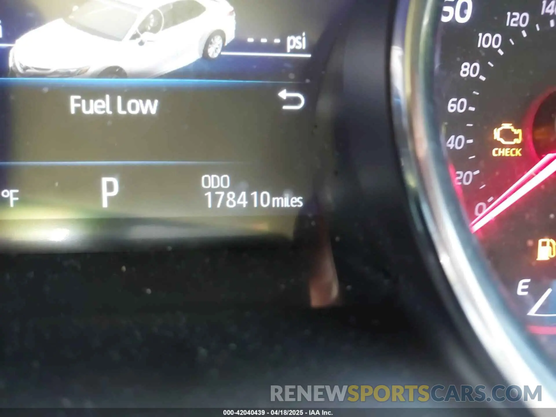 16 fotografías del automóvil dañado 4T1B61HK1KU715508 TOYOTA CAMRY 2019