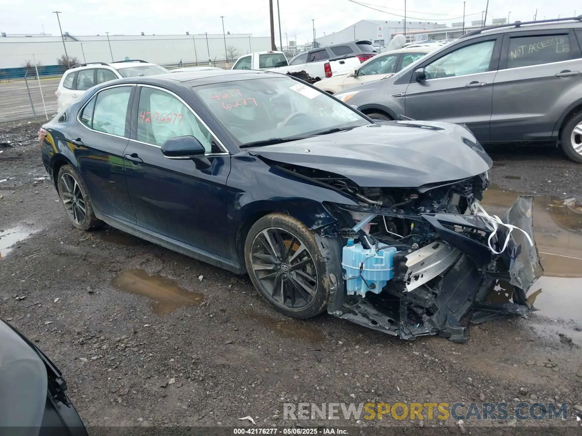 1 fotografías del automóvil dañado 4T1B61HK1KU823661 TOYOTA CAMRY 2019