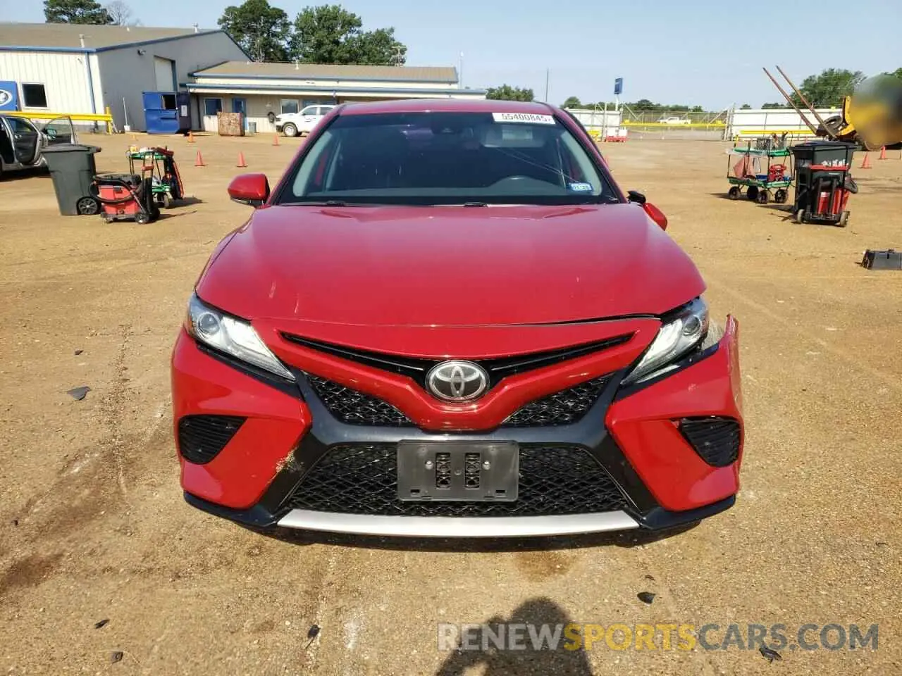 5 fotografías del automóvil dañado 4T1B61HK2KU169527 TOYOTA CAMRY 2019
