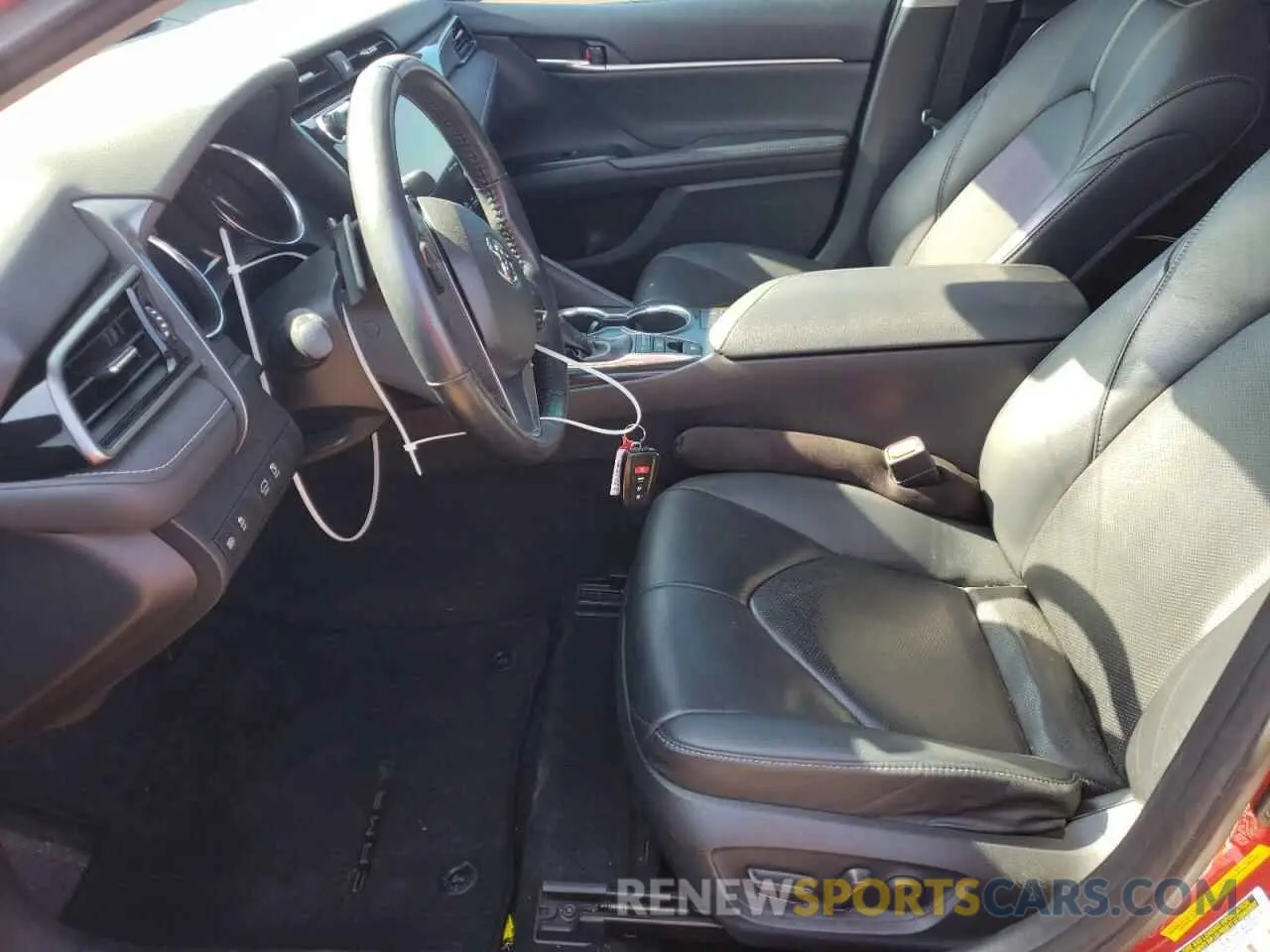7 fotografías del automóvil dañado 4T1B61HK2KU169527 TOYOTA CAMRY 2019