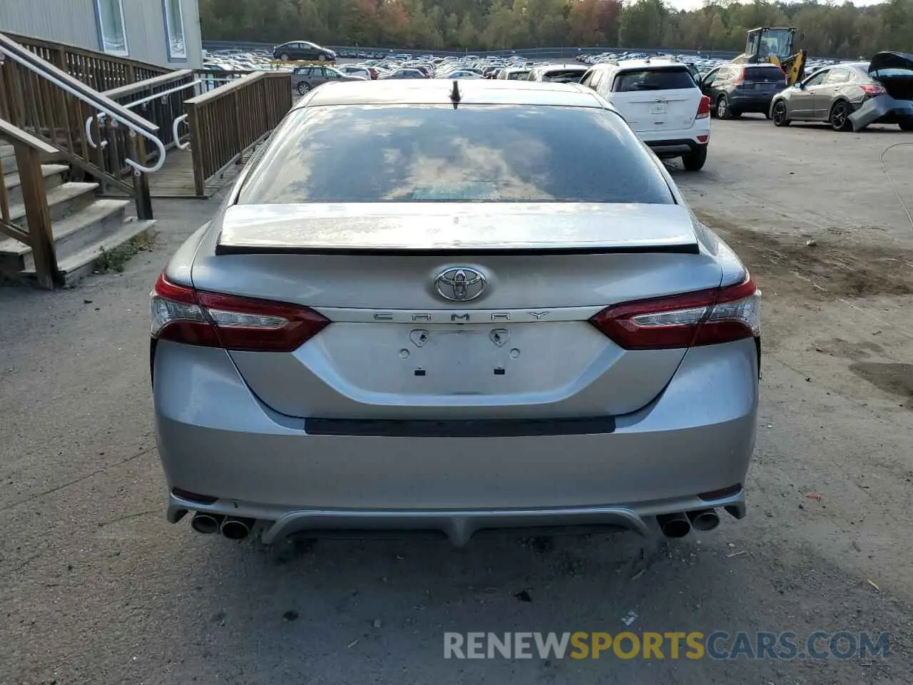 6 fotografías del automóvil dañado 4T1B61HK2KU172119 TOYOTA CAMRY 2019