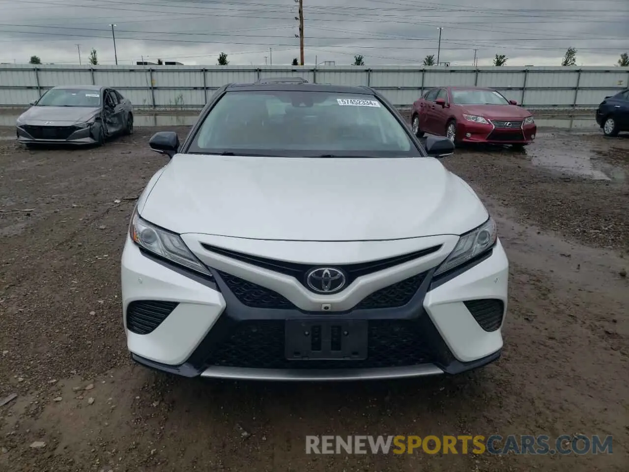 5 fotografías del automóvil dañado 4T1B61HK2KU209959 TOYOTA CAMRY 2019