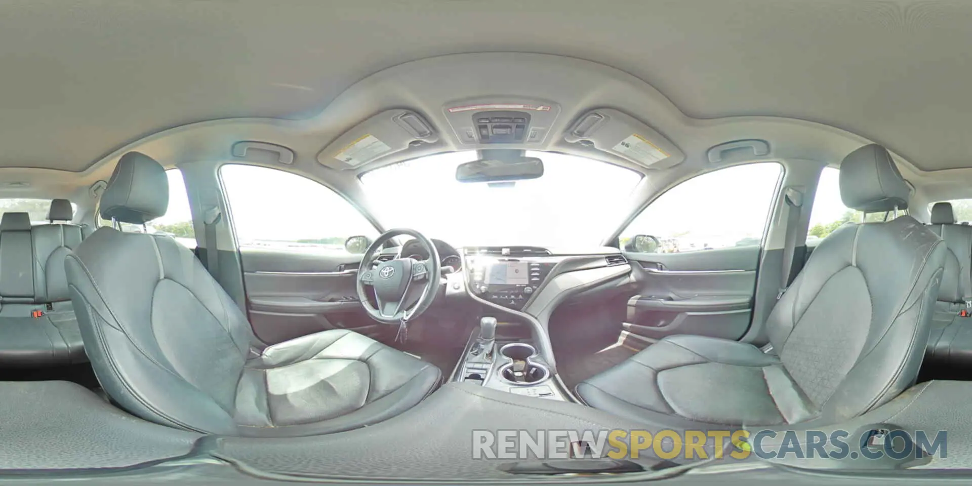 14 fotografías del automóvil dañado 4T1B61HK2KU211579 TOYOTA CAMRY 2019
