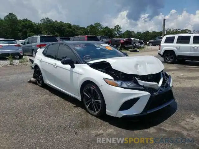1 fotografías del automóvil dañado 4T1B61HK2KU233808 TOYOTA CAMRY 2019