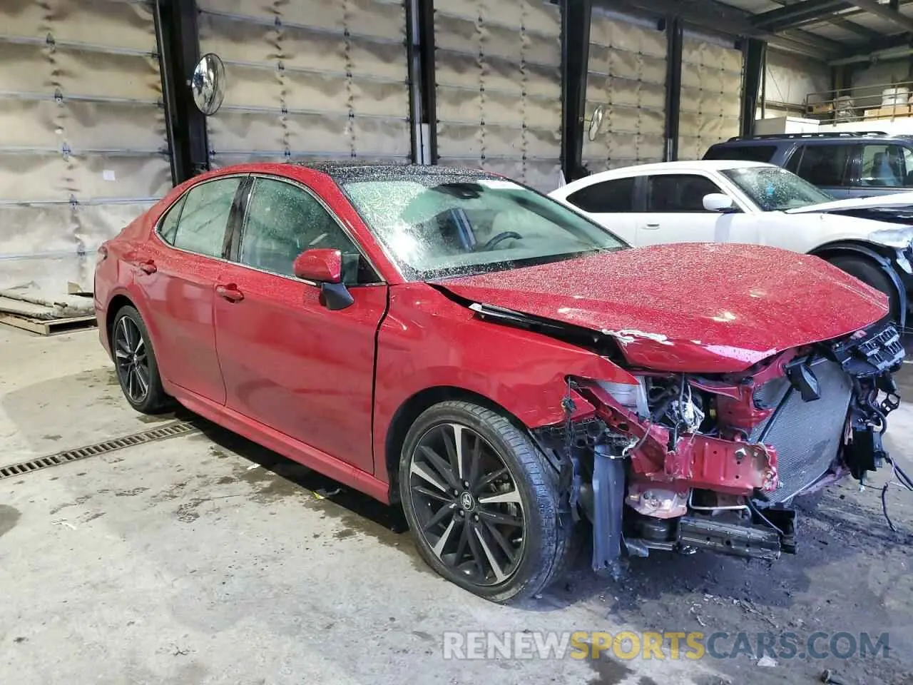 4 fotografías del automóvil dañado 4T1B61HK2KU293507 TOYOTA CAMRY 2019